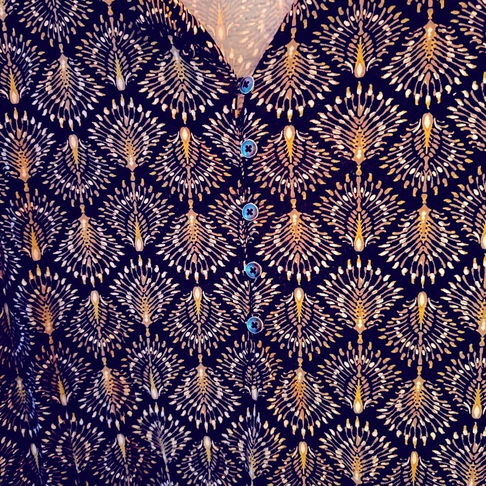 ⭐️J.JILL Geometric Border Print Medallion 3/4 Sl. Shirt, Sz.M, Rayon/Tencel Mix👀 - Picture 5 of 12